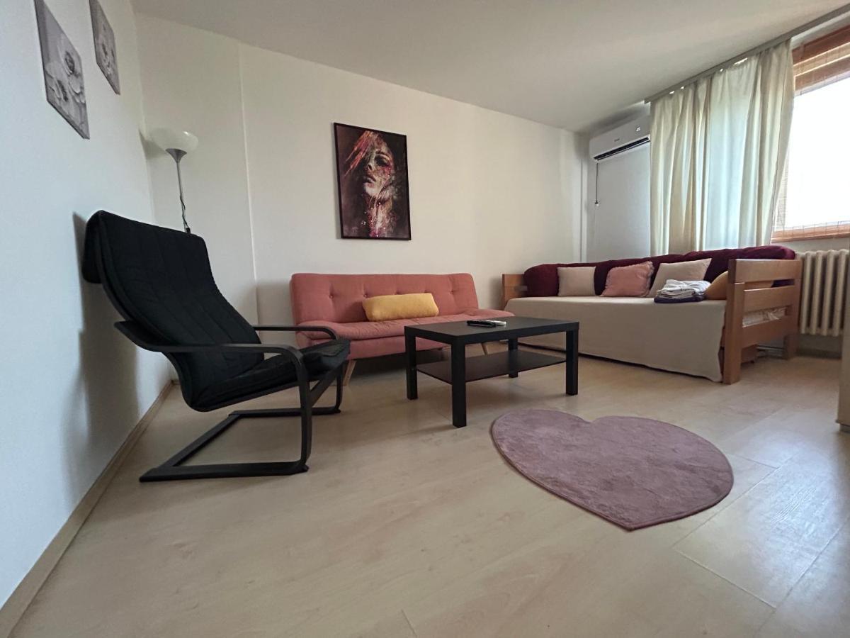 Kelti Apartment Belgrade Exterior photo